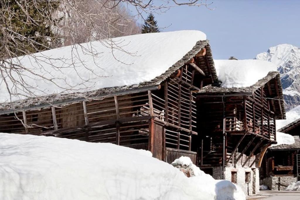 Chalet Walser Ai Piedi Del Monte Rosa Apartment Alagna Valsesia Exterior photo